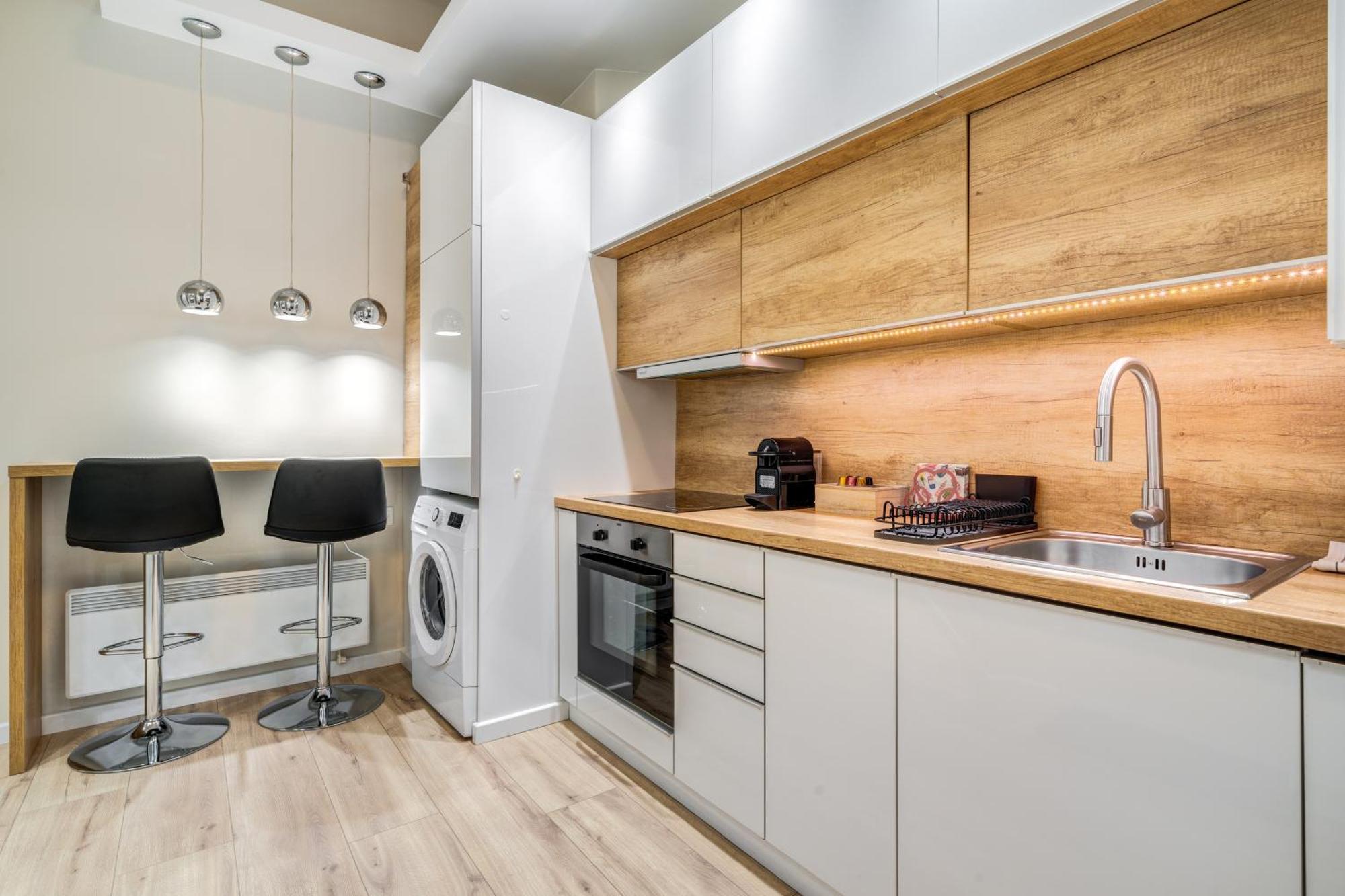 Rakoczi Stylish Entire Apartment Budapest Bagian luar foto